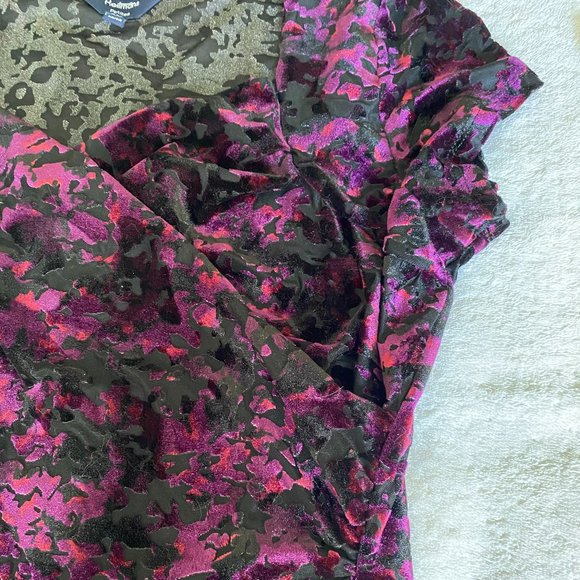 Shimmery short-sleeve dressy t-shirt - Picture 7 of 9